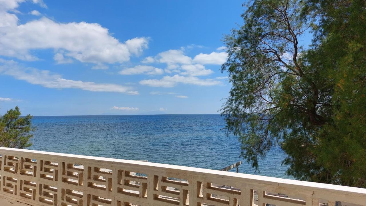 Fotis Beach Apartment At Komi Komi  Kültér fotó