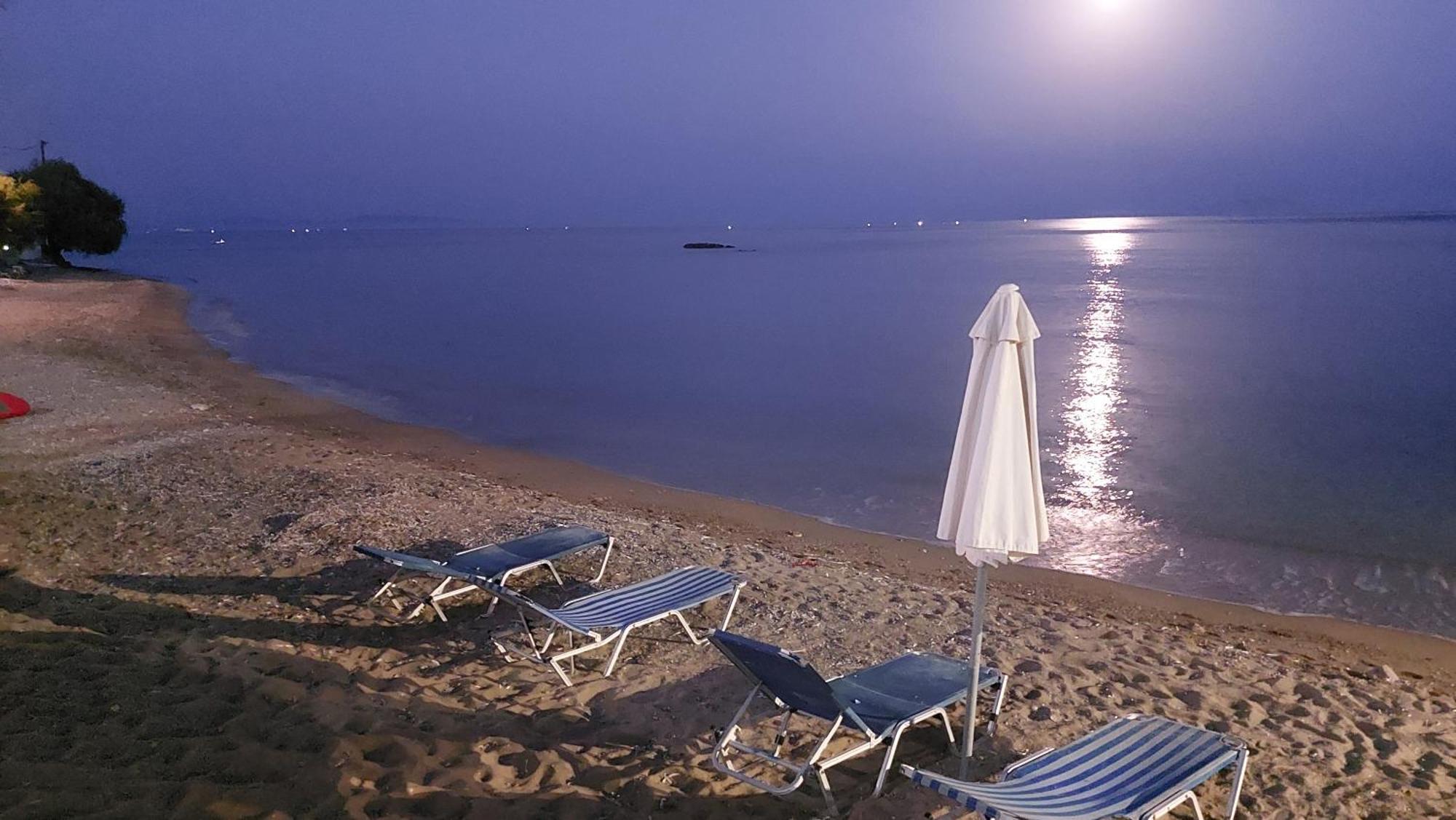 Fotis Beach Apartment At Komi Komi  Kültér fotó